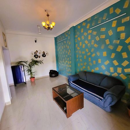 Blue Beds Homestay, Exotic 2Bhk Ac House Джабалпур Экстерьер фото